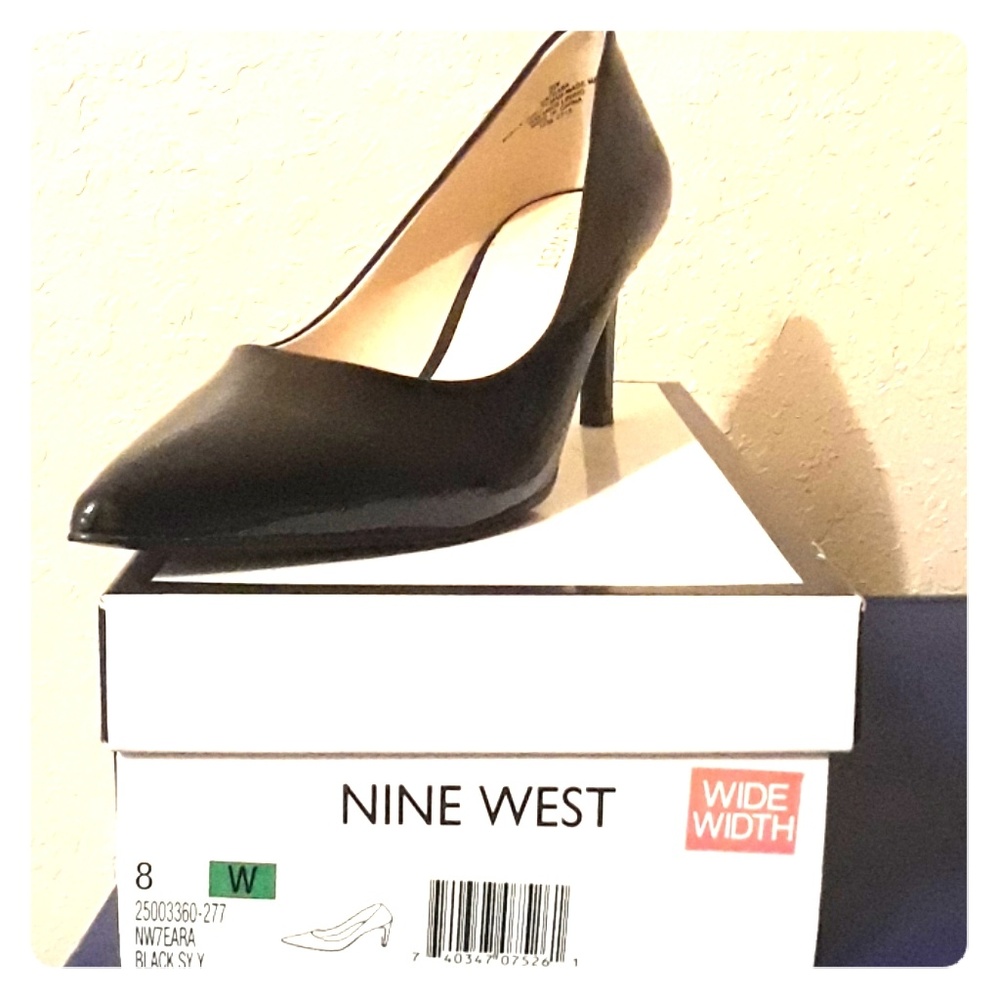 NINE WEST
